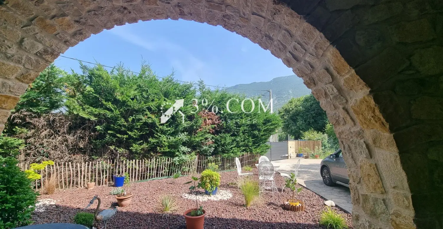  en venta casa rústica Pierrelongue Drôme 1