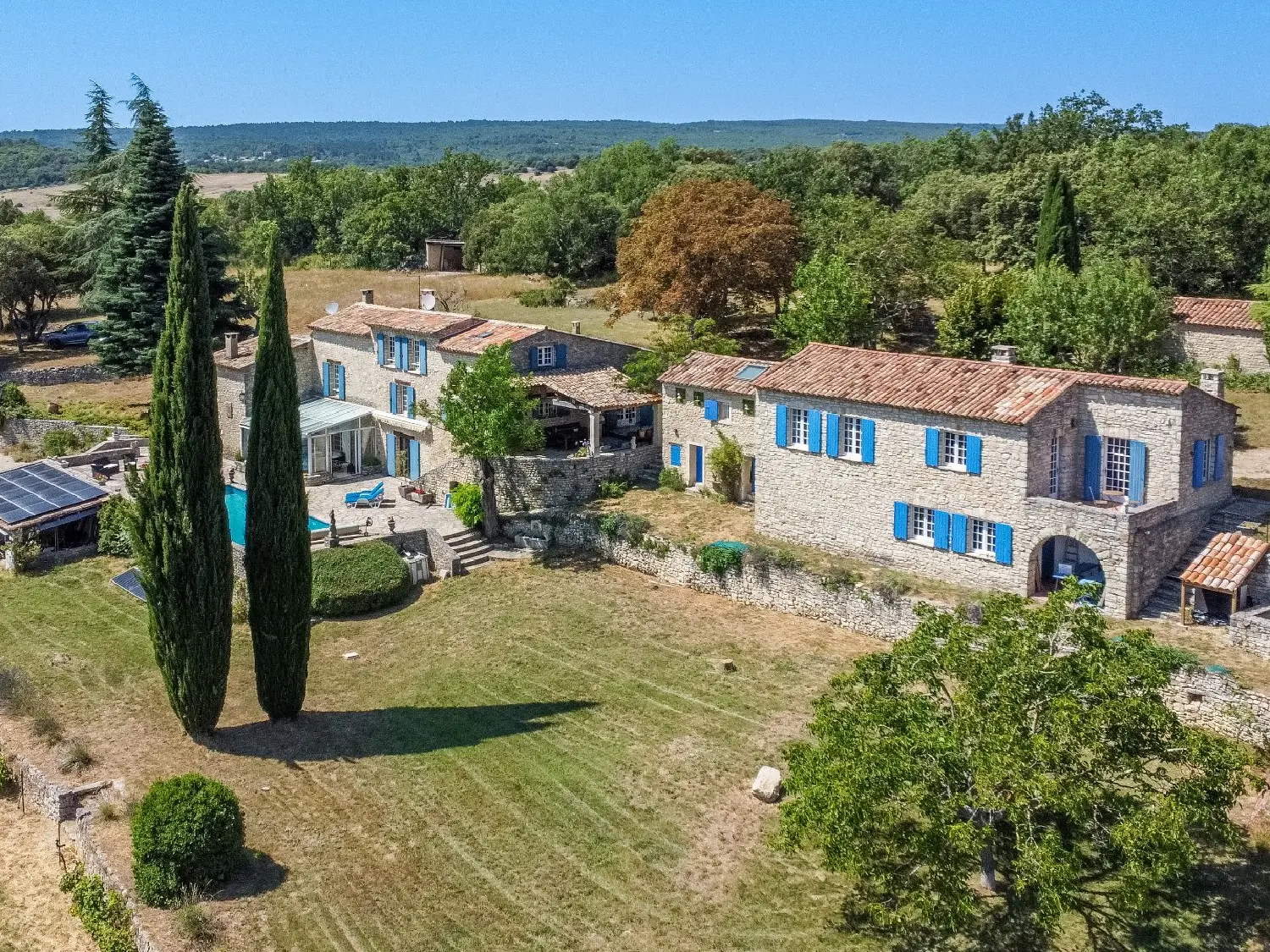  te koop boerderij Reillanne Alpes-de-Haute-Provence 2
