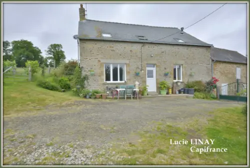 Saint-Pierre-des-Landes Mayenne ferme foto 7110041