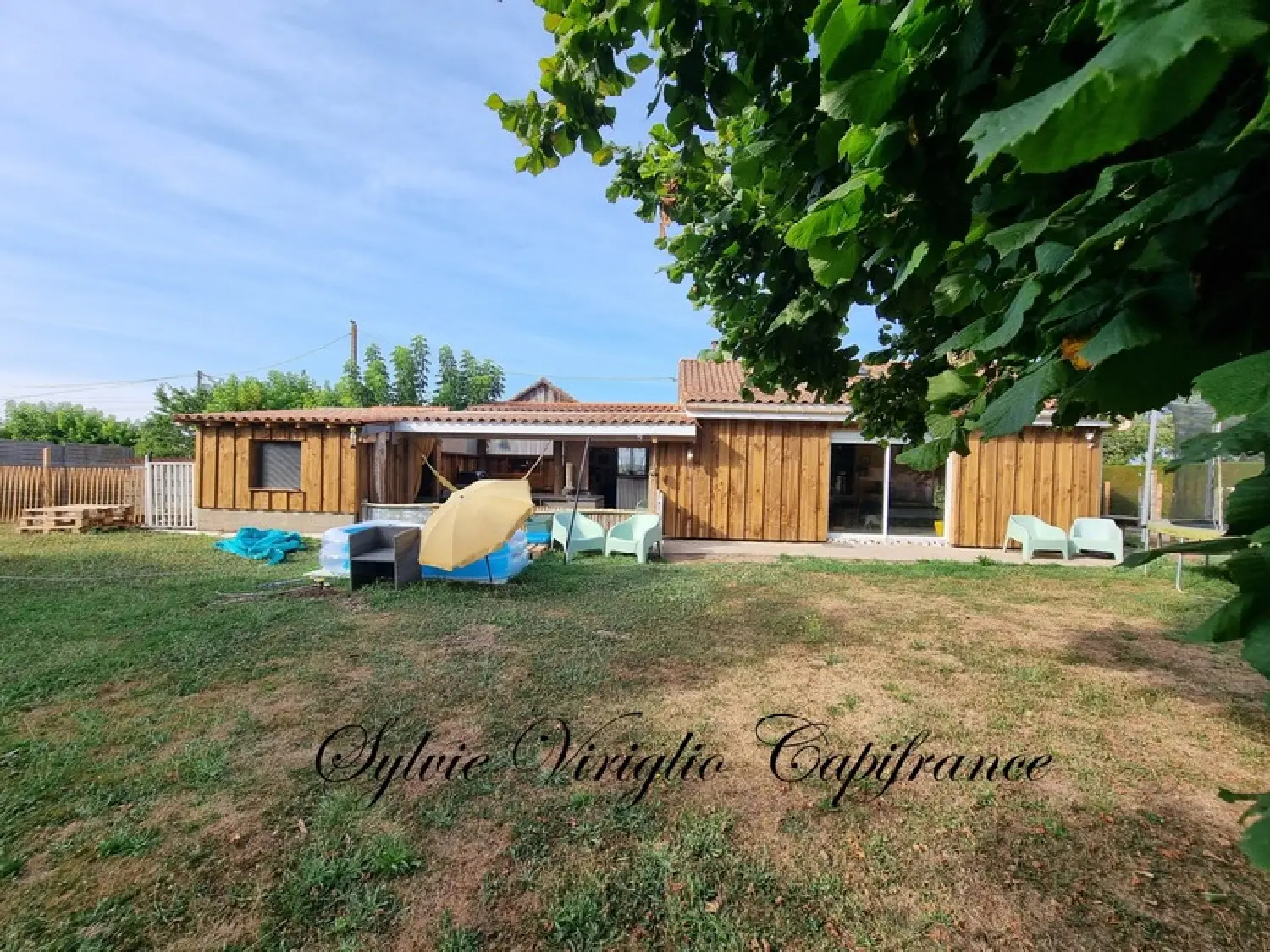 en venta casa rústica Saint-Pierre-d'Eyraud Dordoña 2