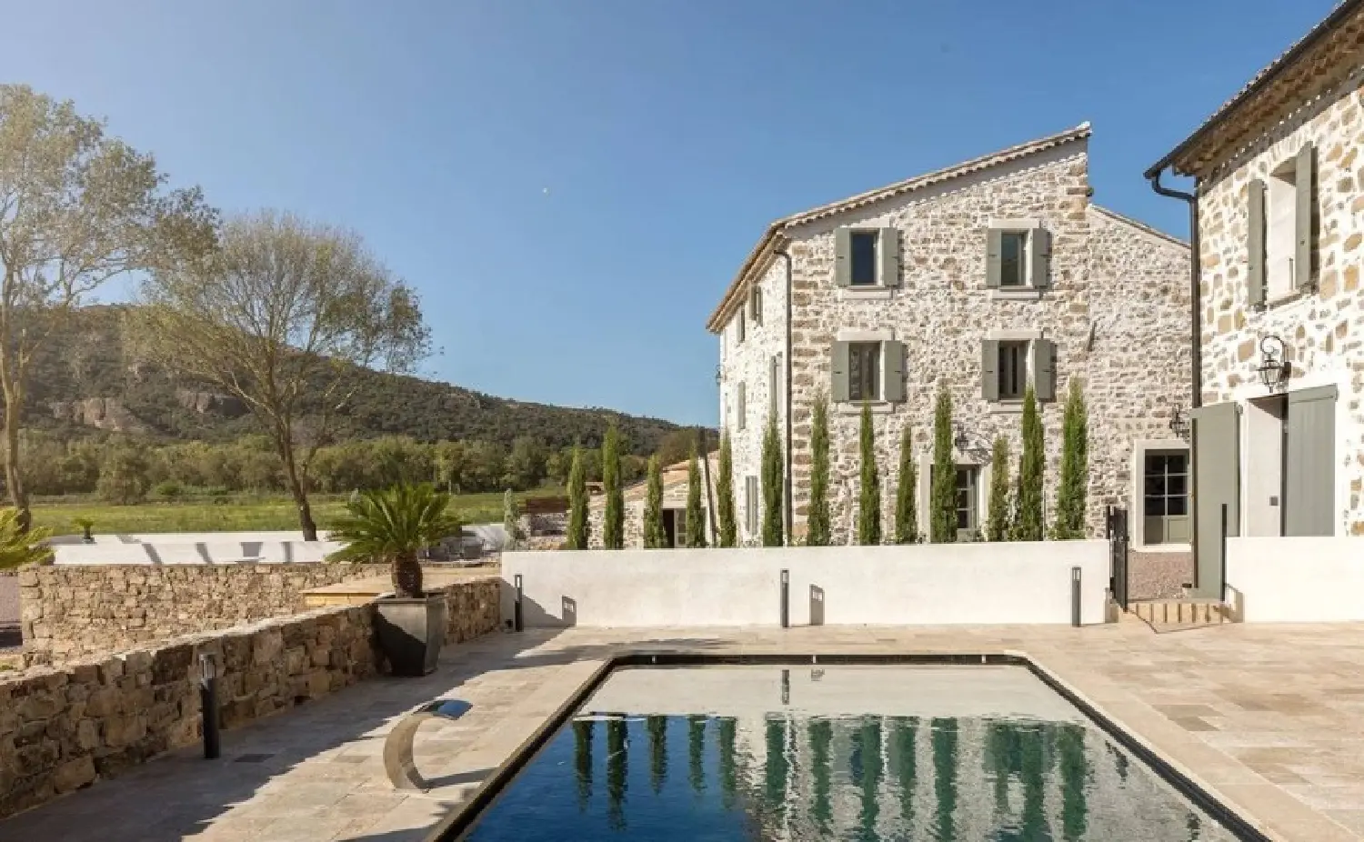  te koop boerderij Sainte-Maxime Var 2