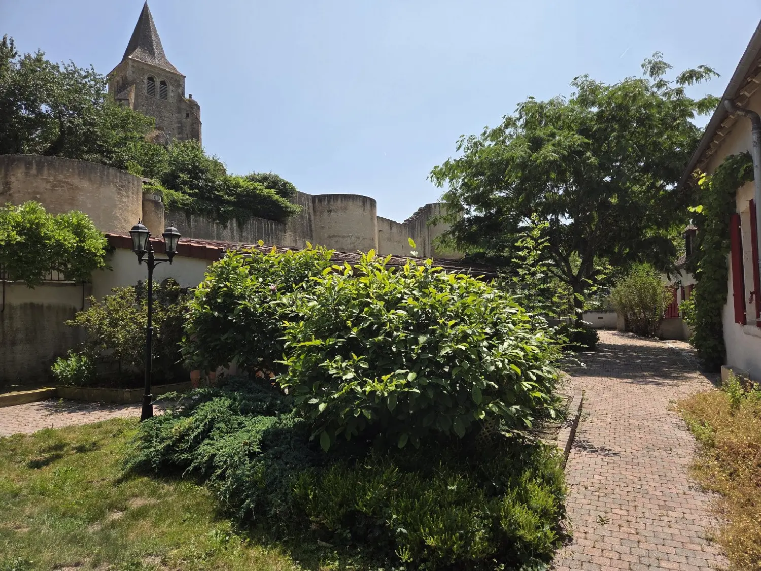  for sale house Ainay-le-Château Allier 8