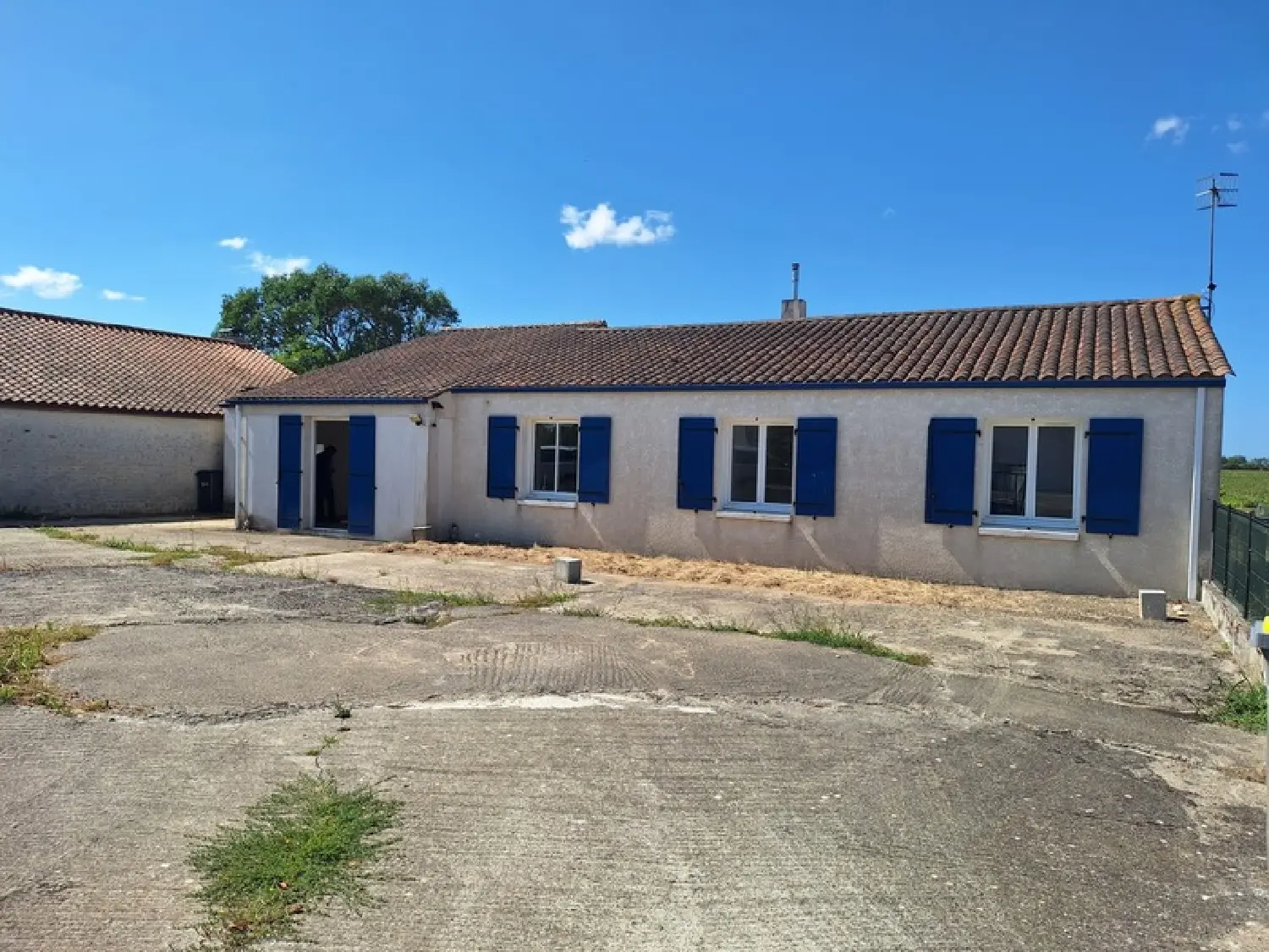  for sale house Angles Vendée 1