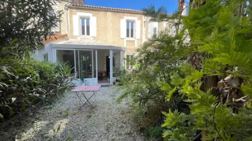 Angoulême Charente huis foto 7114342