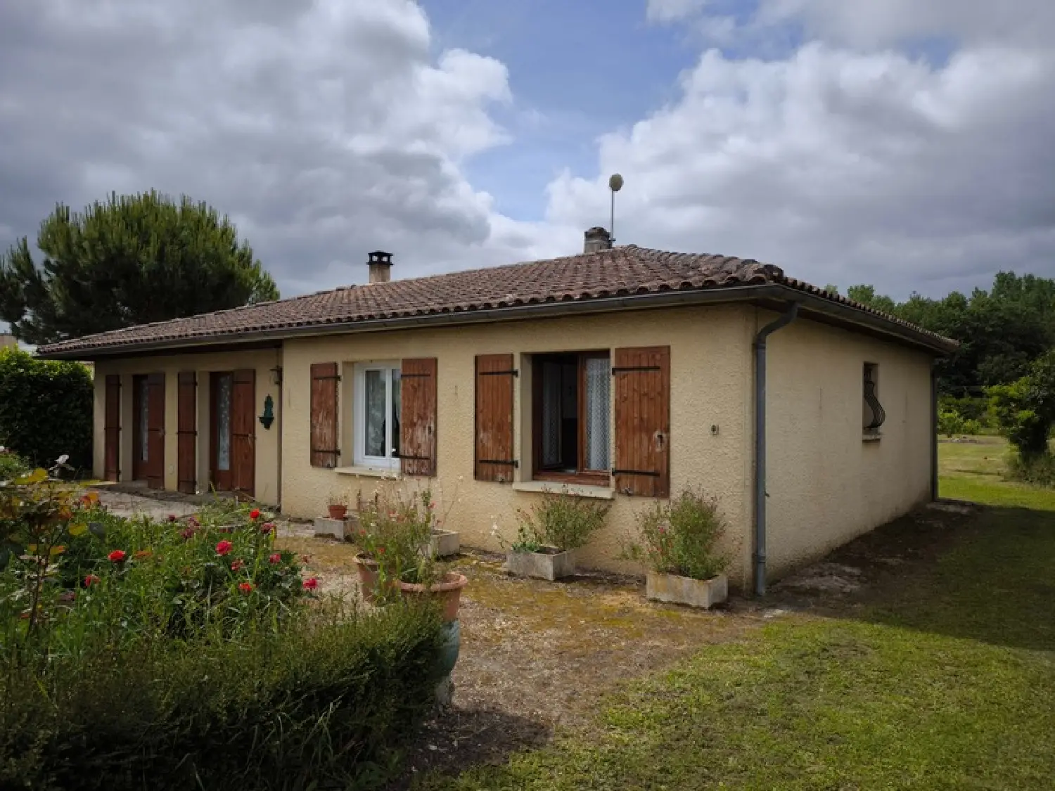  à vendre maison Bassac Charente 1