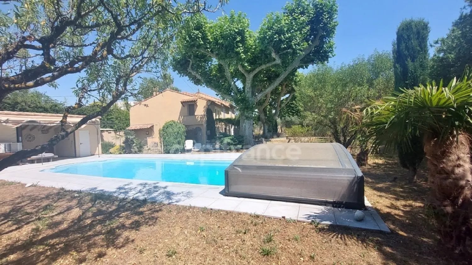  te koop huis Cabannes Bouches-du-Rhône 7