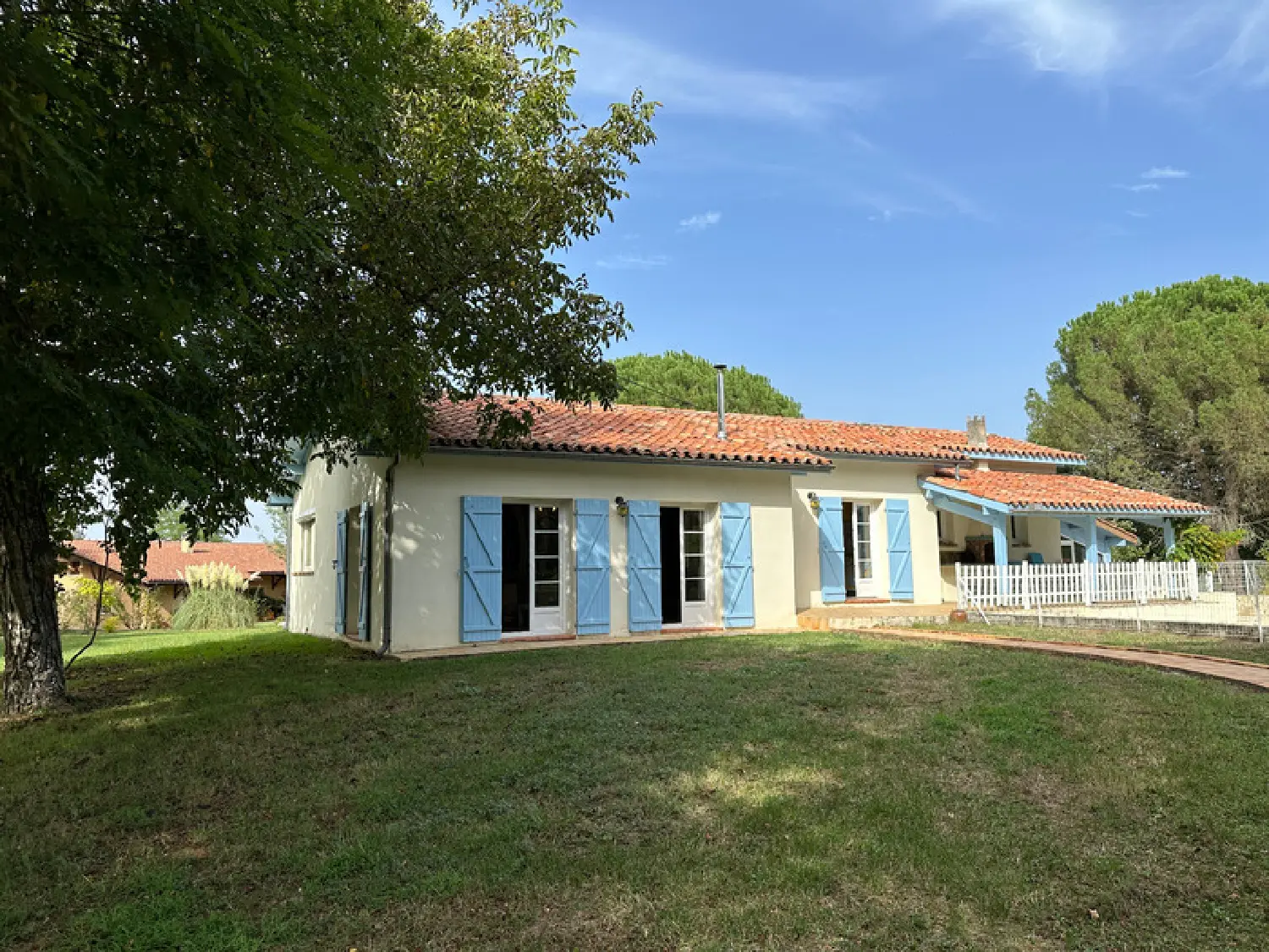 en venta casa Castelnau-d'Auzan Gers 2
