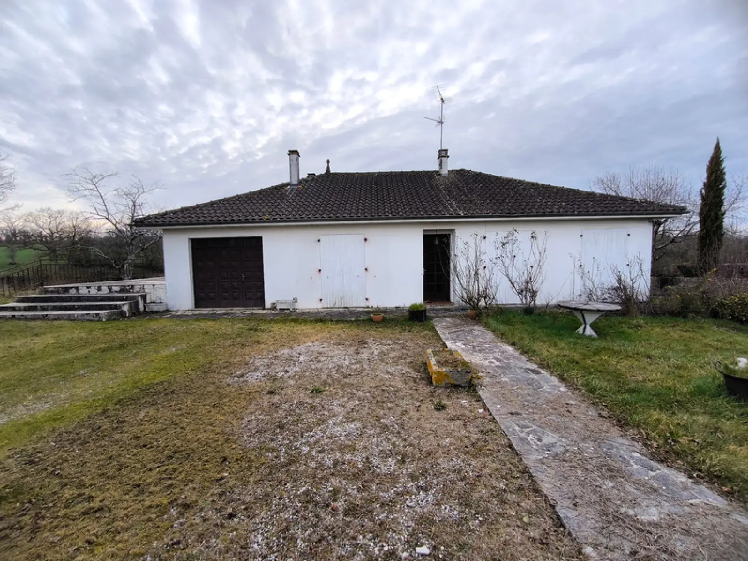  à vendre maison Chabanais Charente 2