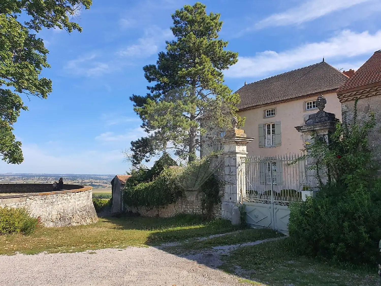 for sale house Chareil-Cintrat Allier 1