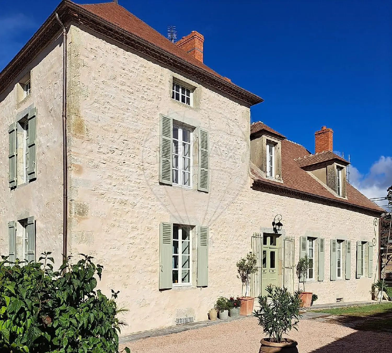  for sale house Chareil-Cintrat Allier 2