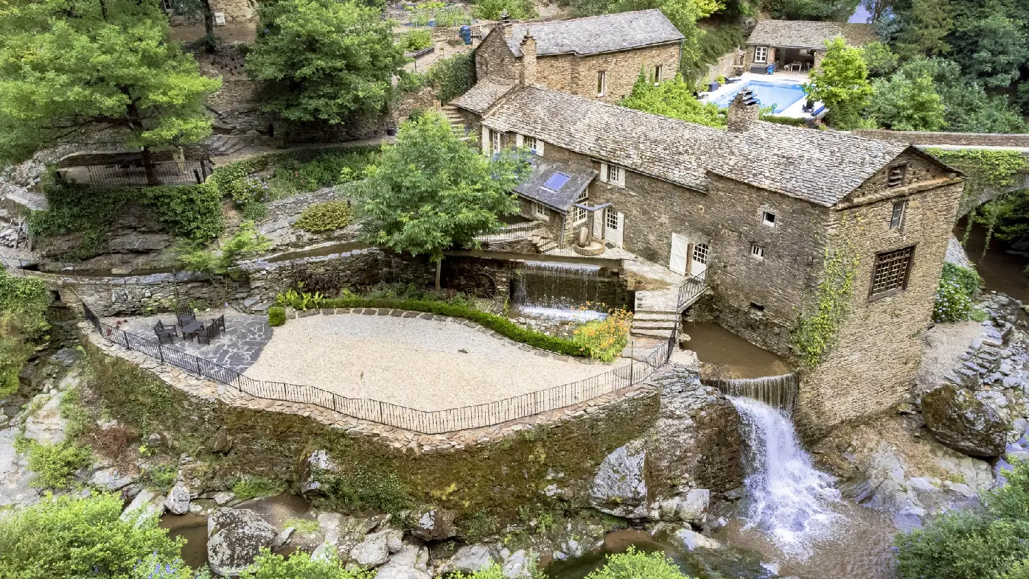  te koop huis Coupiac Aveyron 1