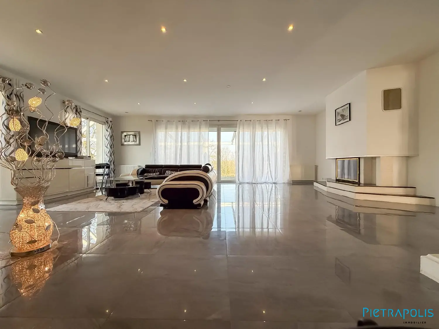  te koop huis Fontaines-Saint-Martin Rhône 2
