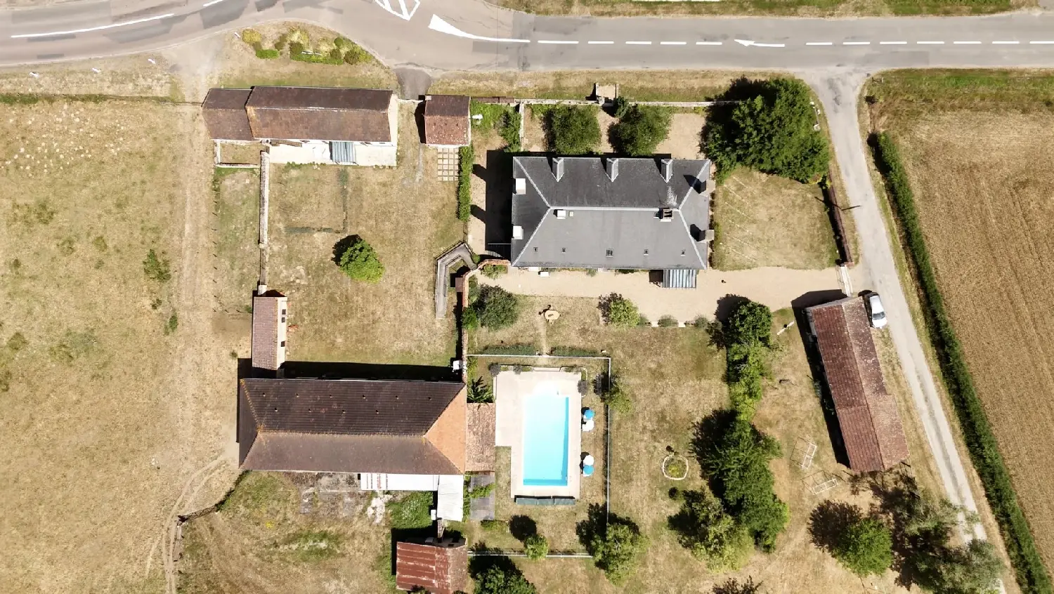  for sale house Fours Nièvre 2