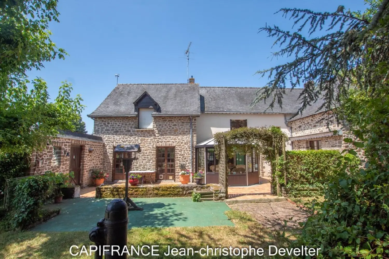  à vendre maison La Bazoge-Montpinçon Mayenne 1