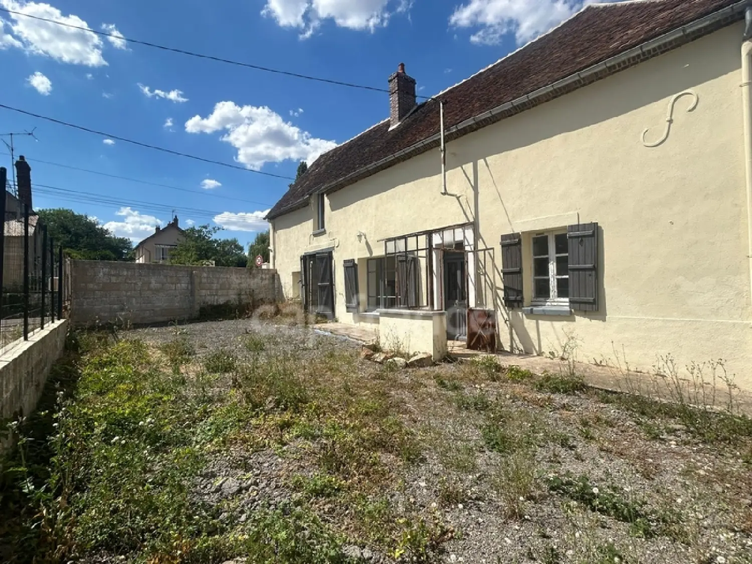  for sale house La Celle-Saint-Cyr Yonne 3