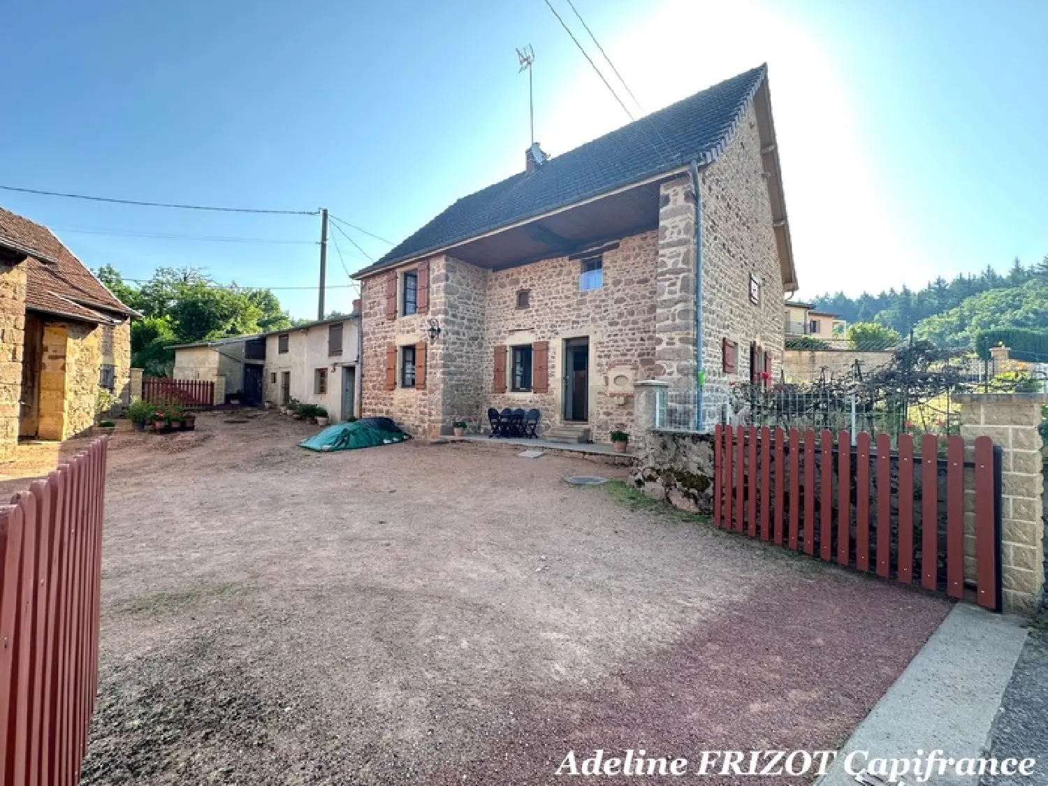  te koop huis La Clayette Saône-et-Loire 1