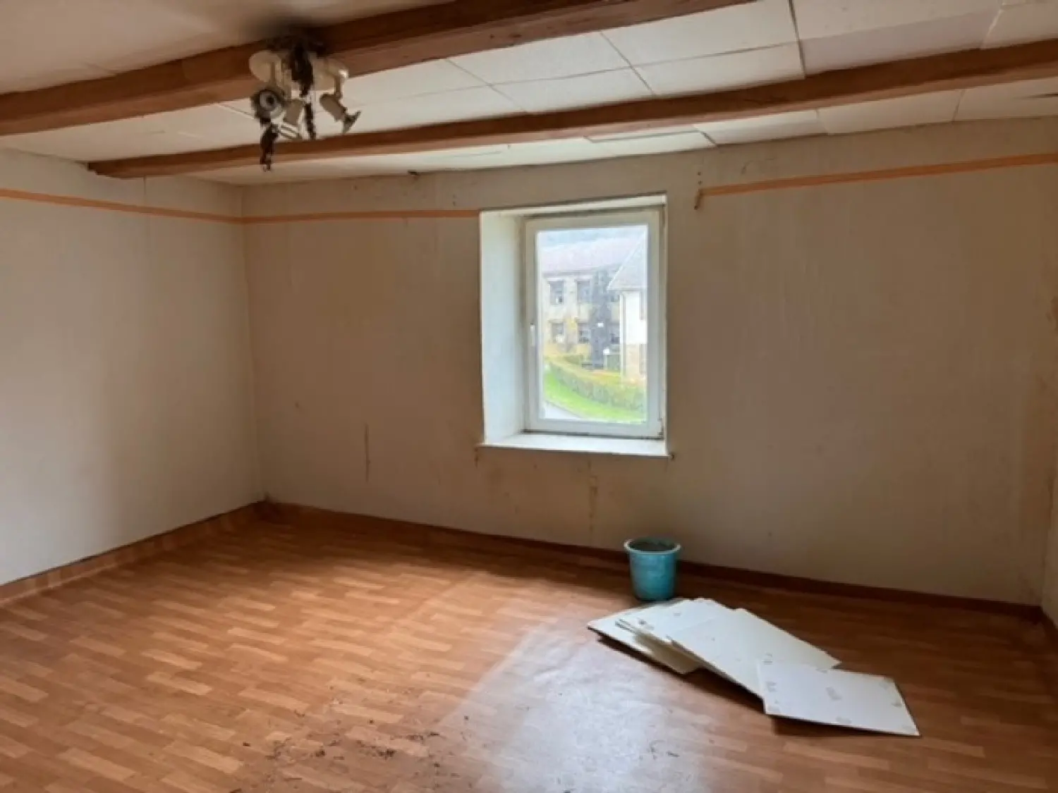  à vendre maison La Ferté-sur-Chiers Ardennes 5