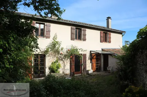 La Roche-Vineuse Saône-et-Loire casa foto 7112350