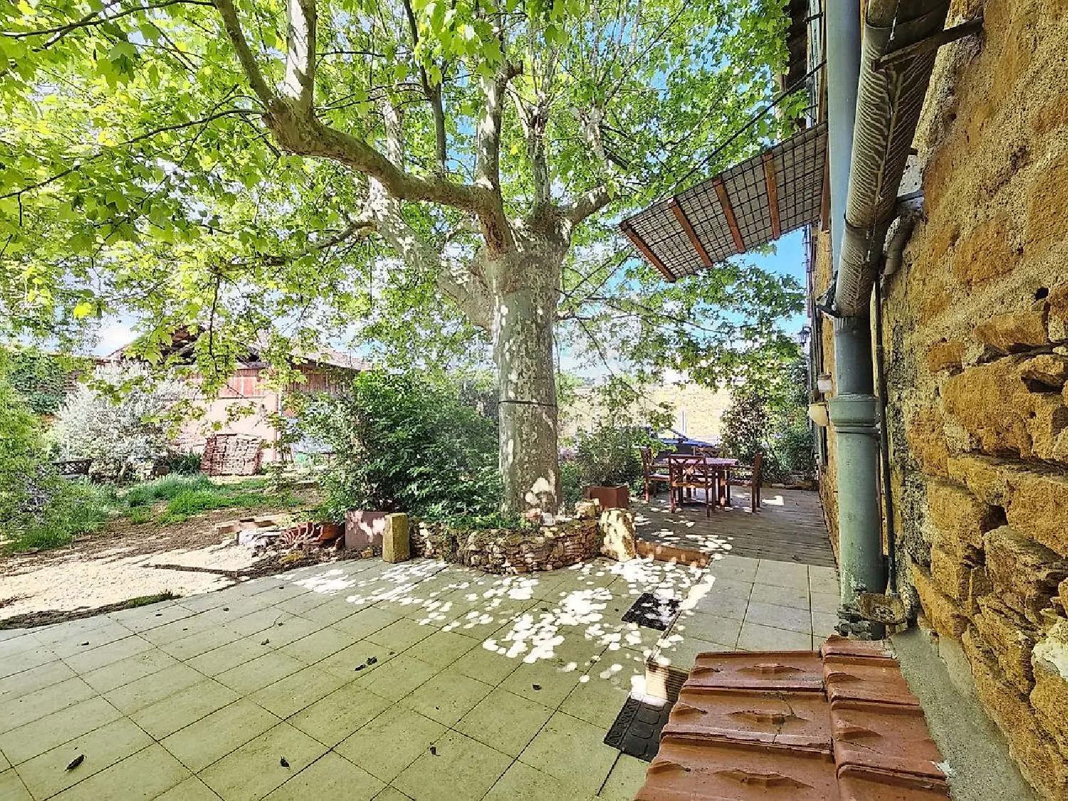  te koop huis Lacenas Rhône 3