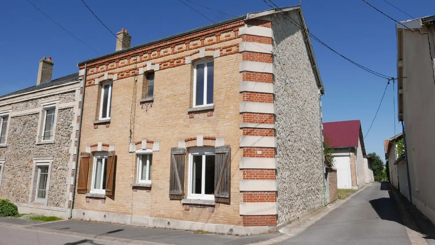  te koop huis Le Châtelet-sur-Retourne Ardennes 1