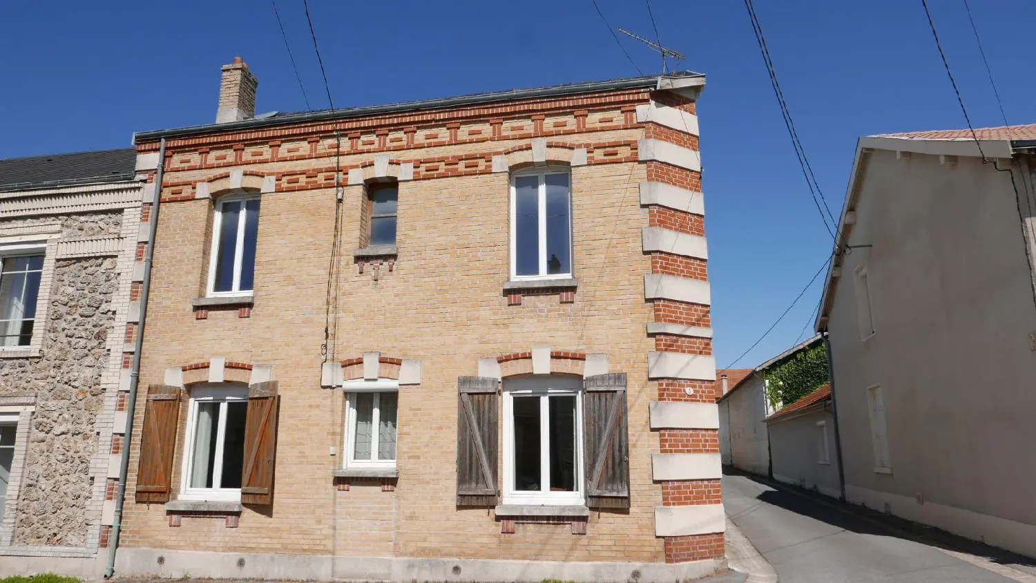  te koop huis Le Châtelet-sur-Retourne Ardennes 2