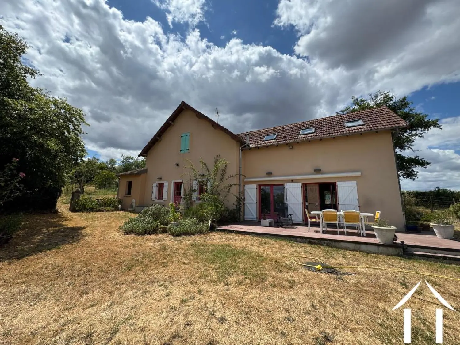  te koop huis Le Donjon Allier 1