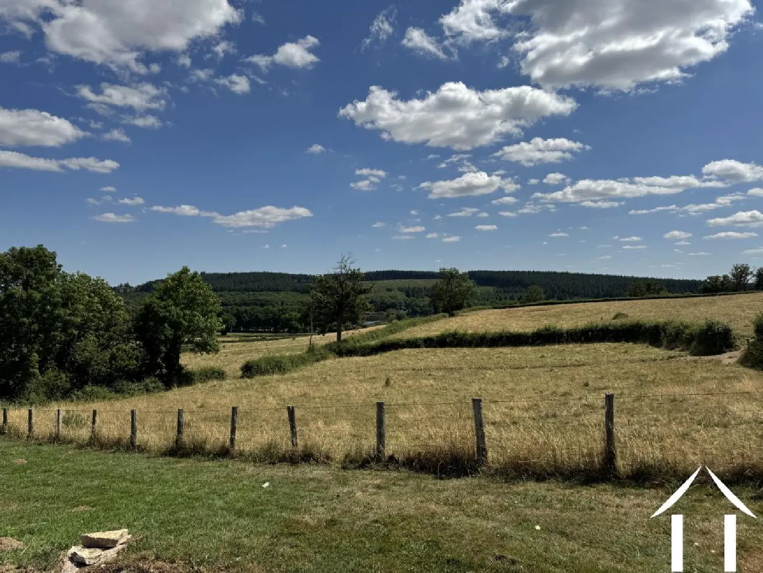  te koop huis Le Rousset Saône-et-Loire 3