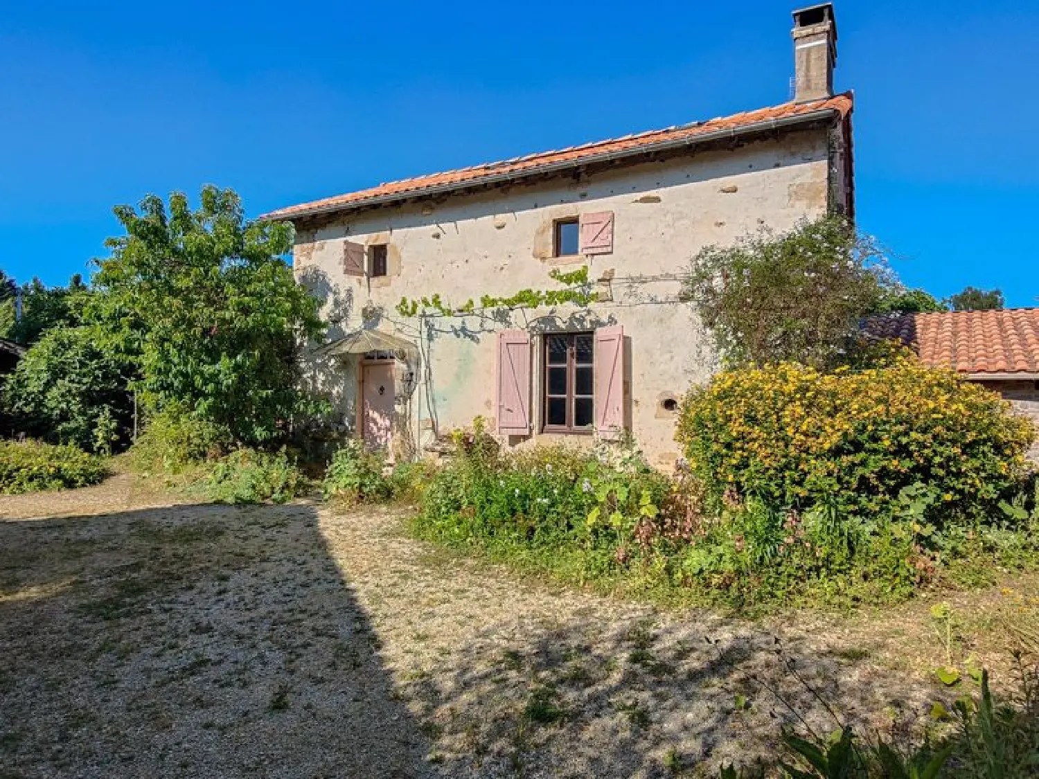  à vendre maison Lezay Deux-Sèvres 1