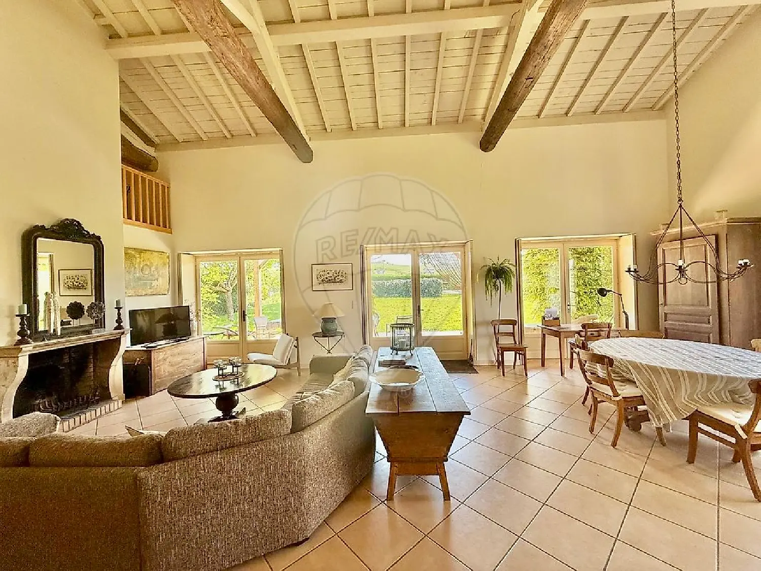  for sale house Limas Rhône 6