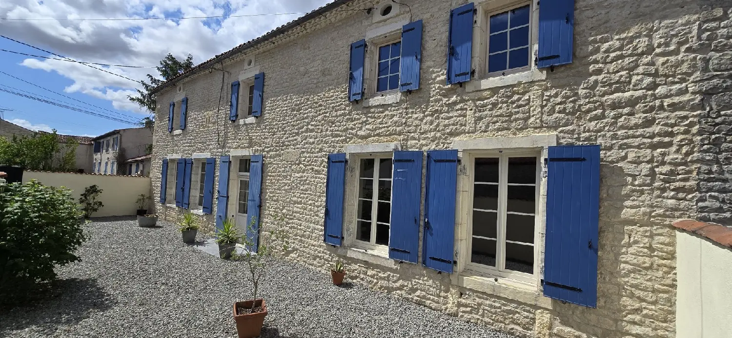  kaufen Haus Loiré-sur-Nie Charente-Maritime 1
