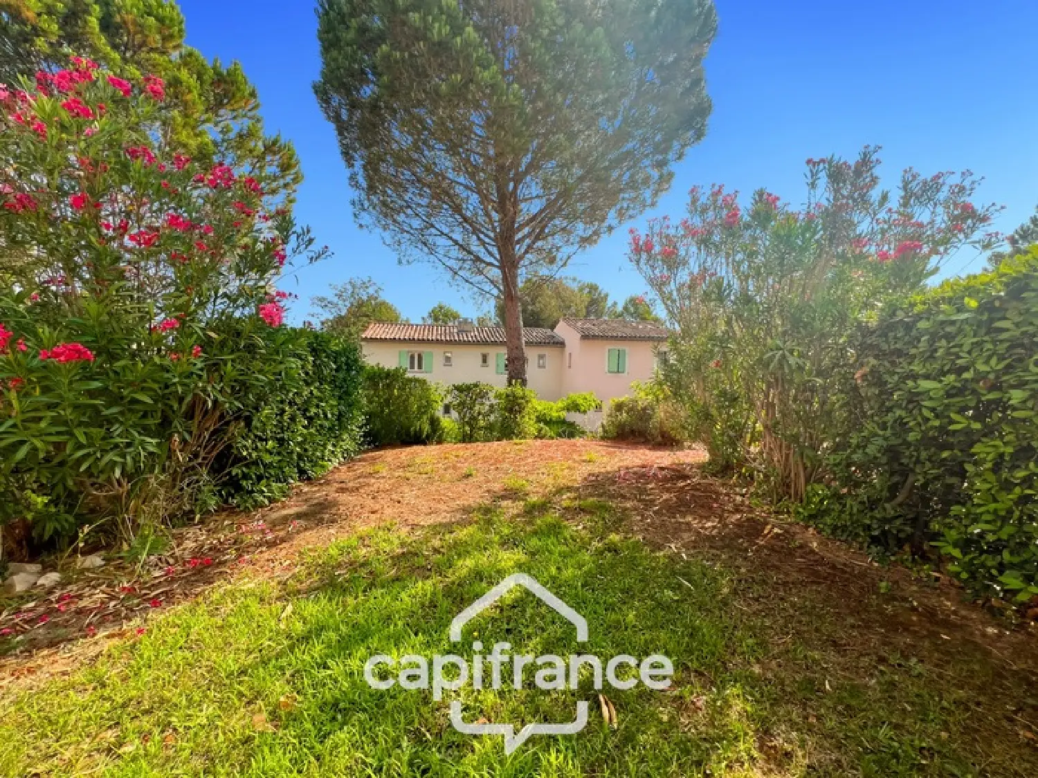  à vendre maison Mallemort Bouches-du-Rhône 5