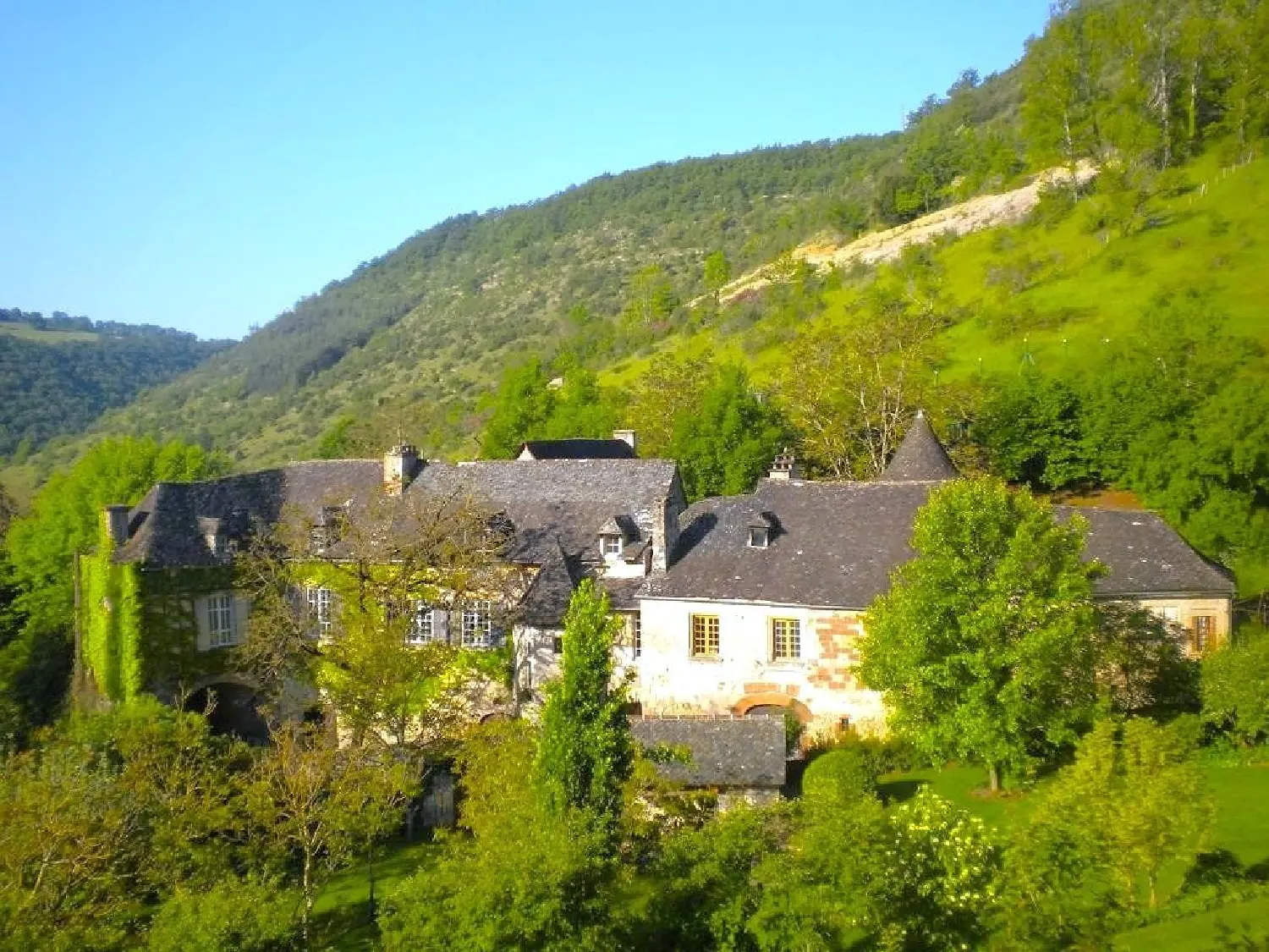 for sale house Marcillac-Vallon Aveyron 1