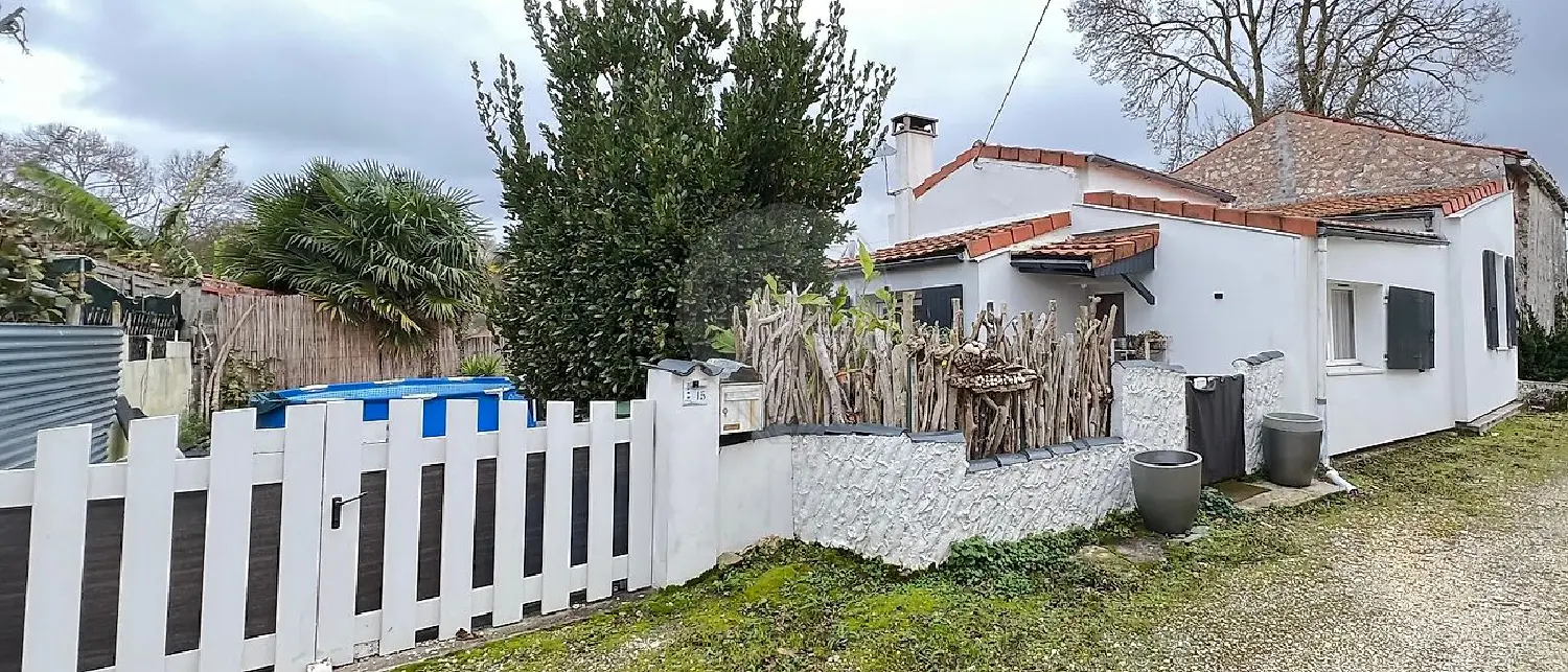  te koop huis Médis Charente-Maritime 1