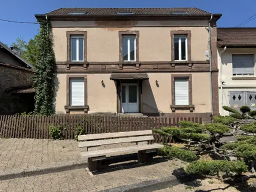 Mélisey Haute-Saône huis foto 7105147