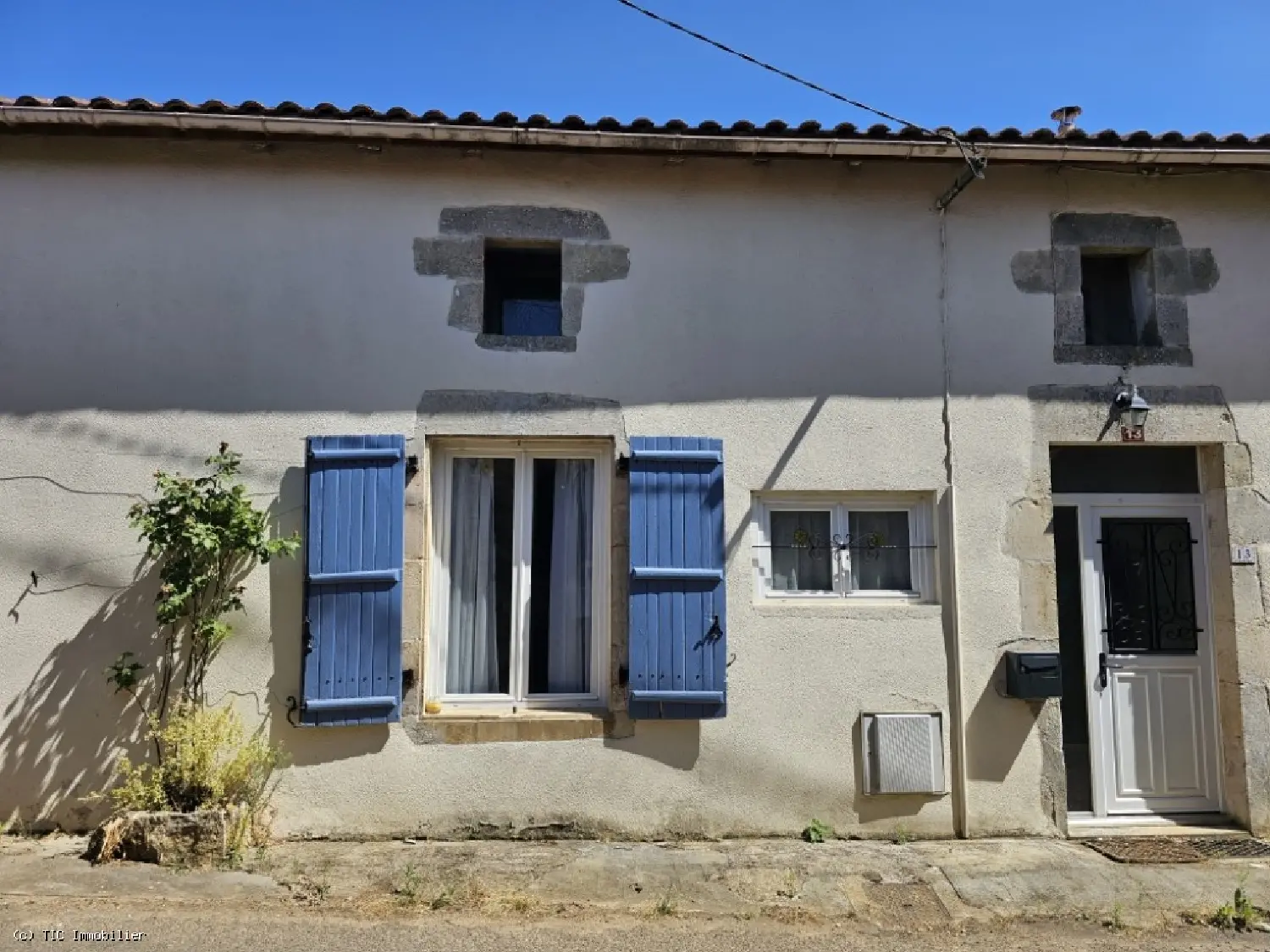  te koop huis Nanteuil-en-Vallée Charente 2