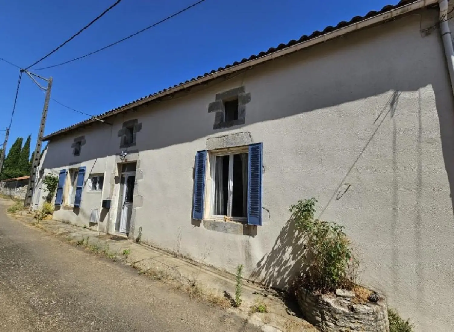  à vendre maison Nanteuil-en-Vallée Charente 3