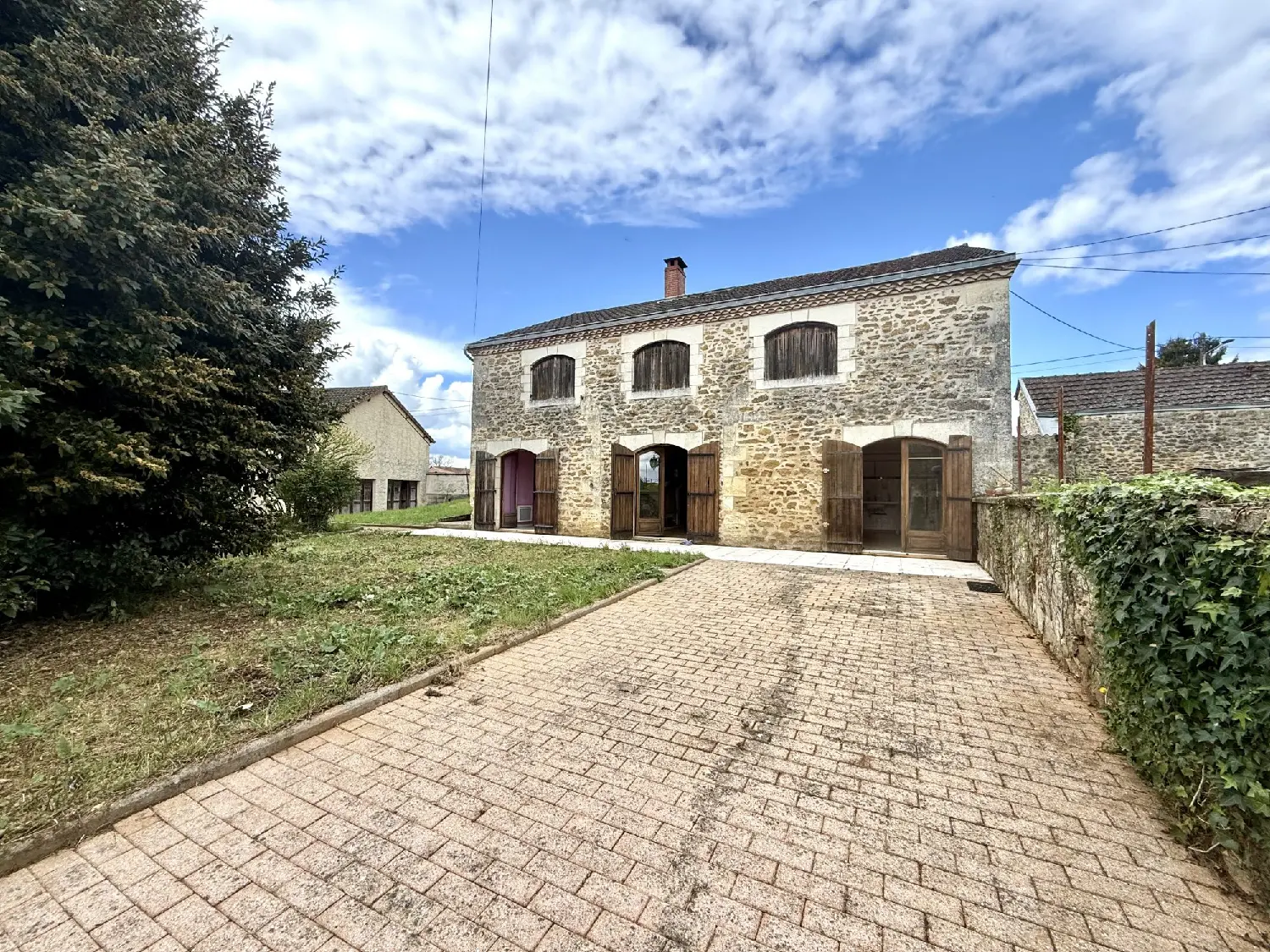  en venta casa Nantheuil Dordoña 1