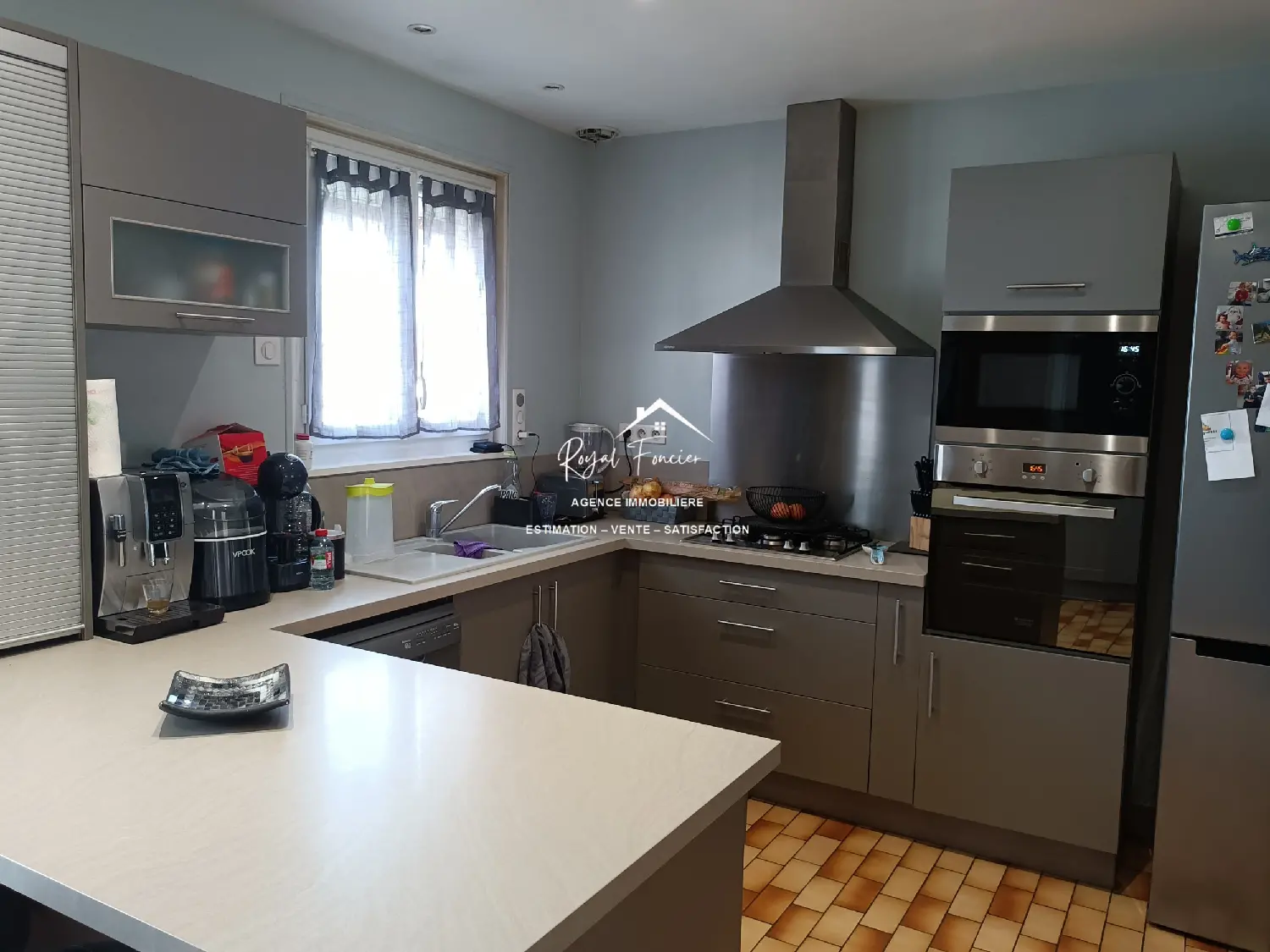  en venta casa Oyré Vienne 2