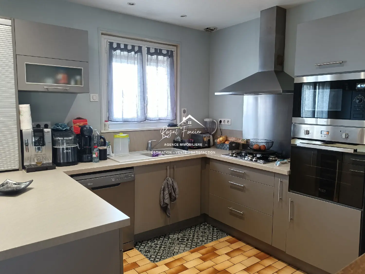  en venta casa Oyré Vienne 3