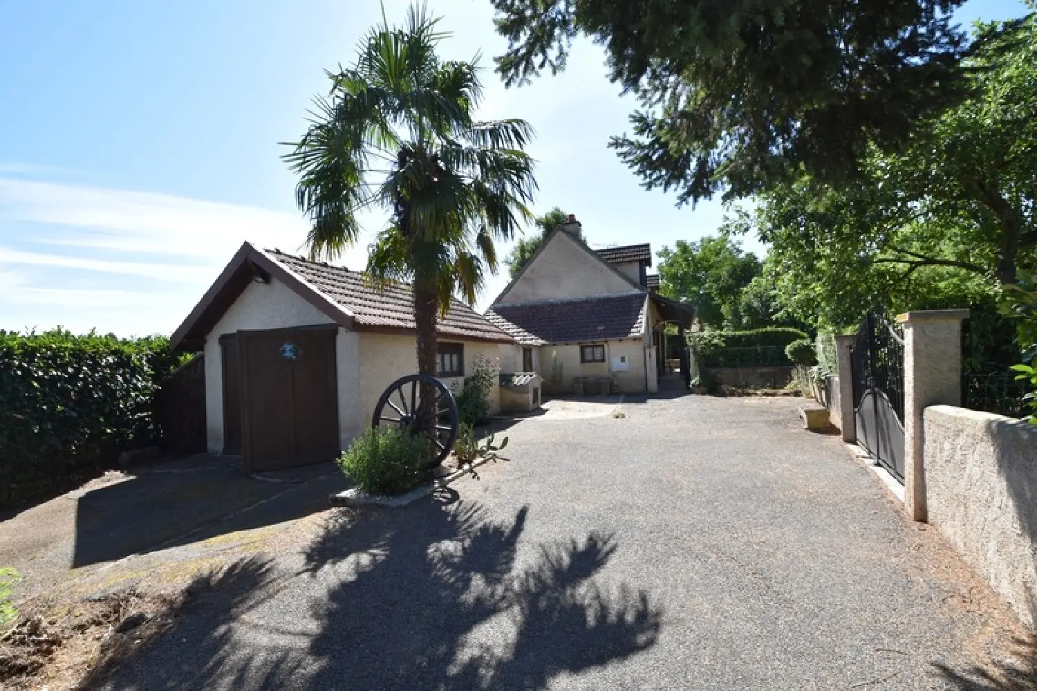  for sale house Paray-le-Monial Saône-et-Loire 2