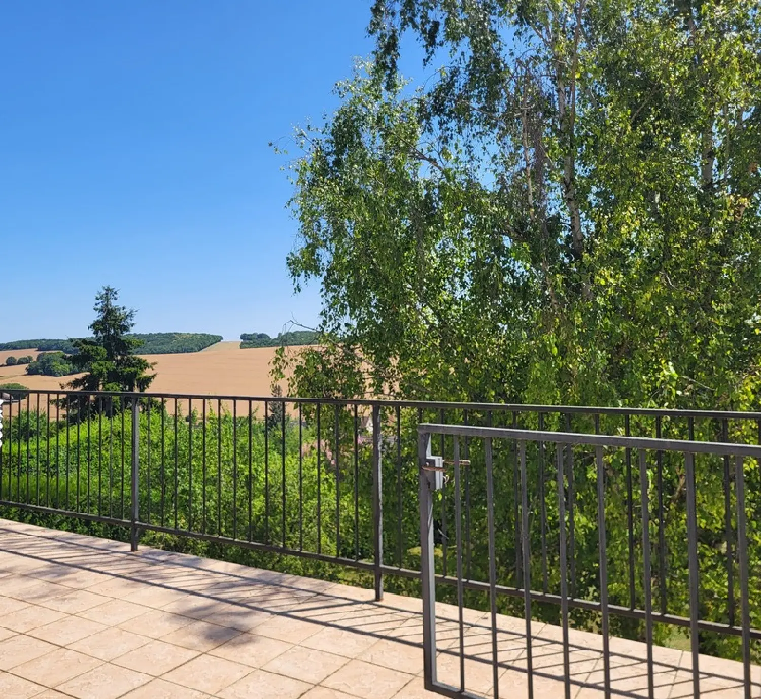  for sale house Paron Yonne 4
