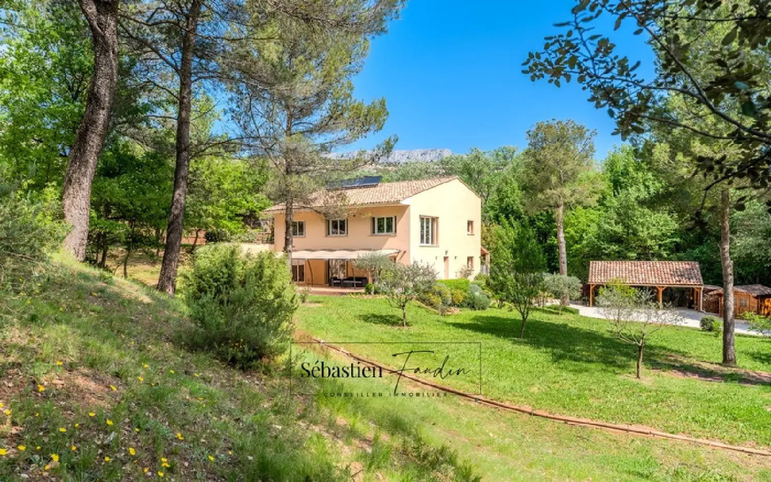  te koop huis Peynier Bouches-du-Rhône 2