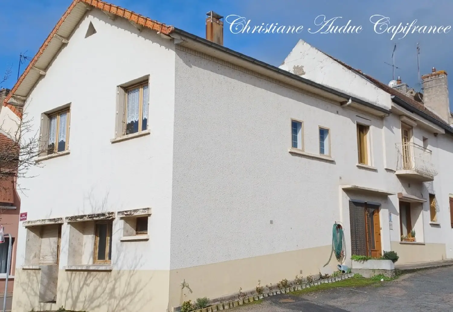  te koop huis Saint-Bonnet-de-Joux Saône-et-Loire 2