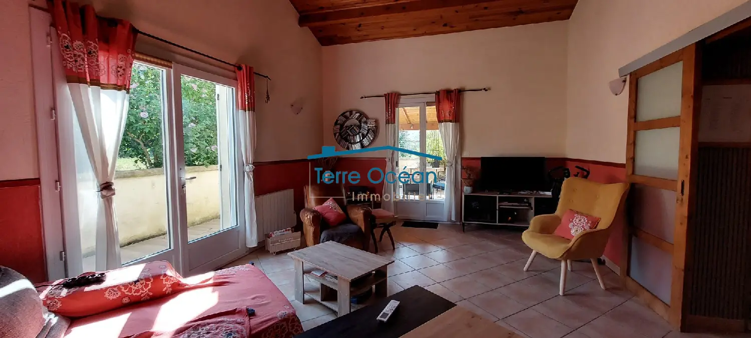  te koop huis Saint-Bonnet-sur-Gironde Charente-Maritime 7