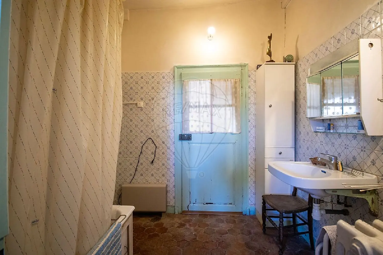  for sale house Saint-Bris-le-Vineux Yonne 5