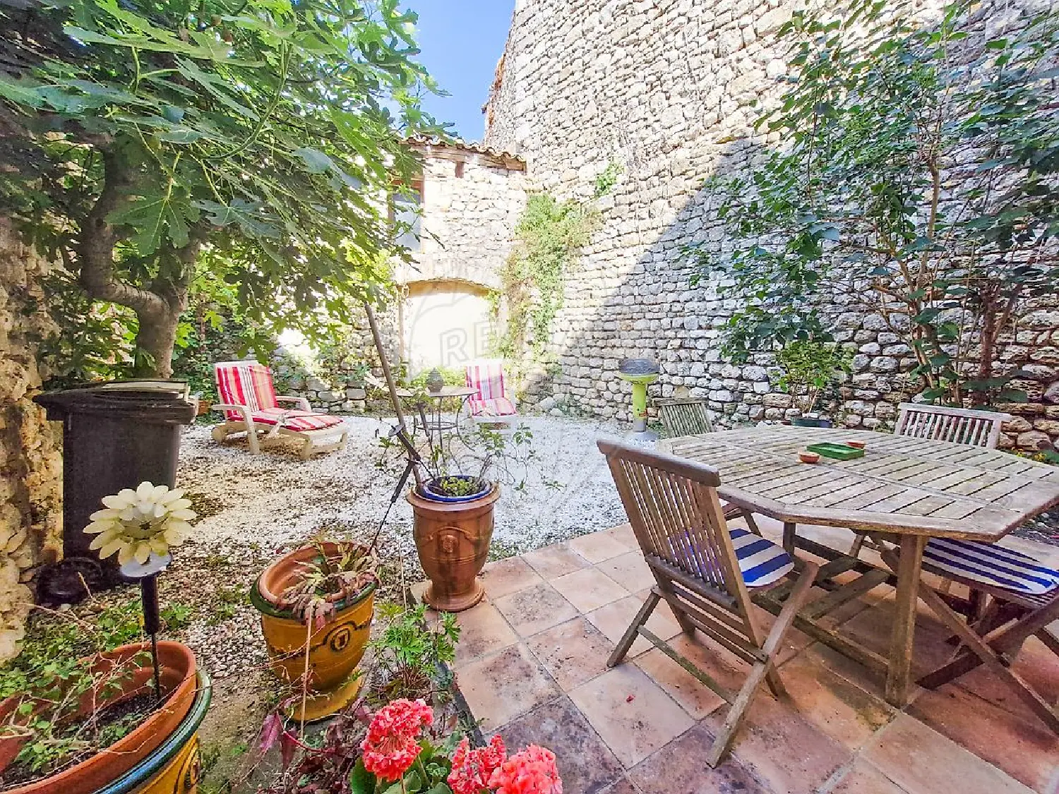  for sale house Saint-Chaptes Gard 3