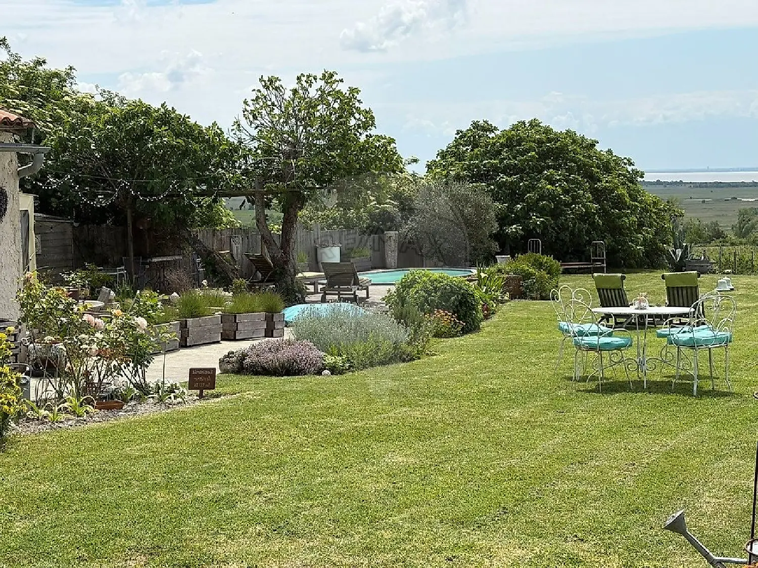  à vendre maison Saint-Dizant-du-Gua Charente-Maritime 2