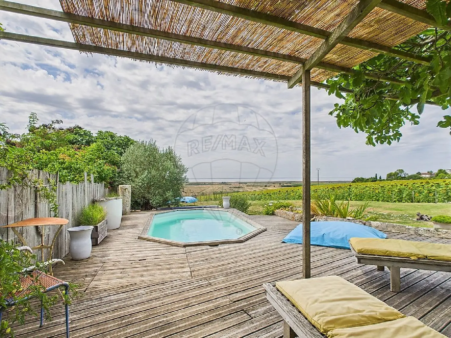  à vendre maison Saint-Dizant-du-Gua Charente-Maritime 4
