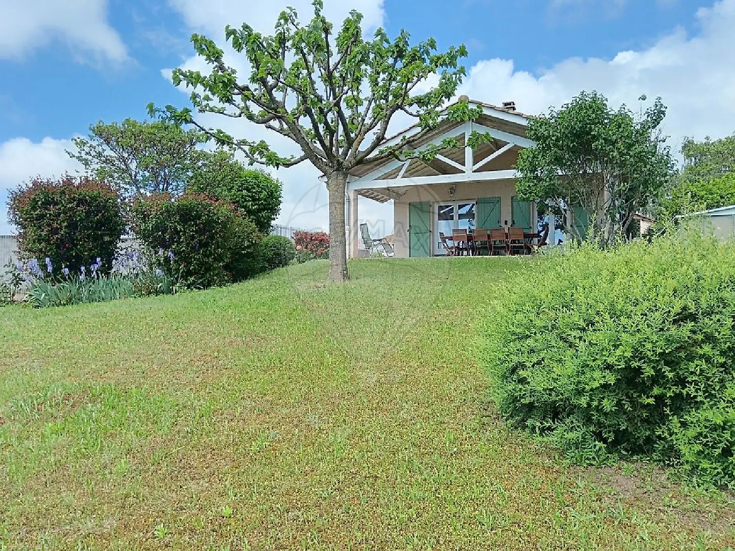  for sale house Saint-Étienne-la-Varenne Rhône 6