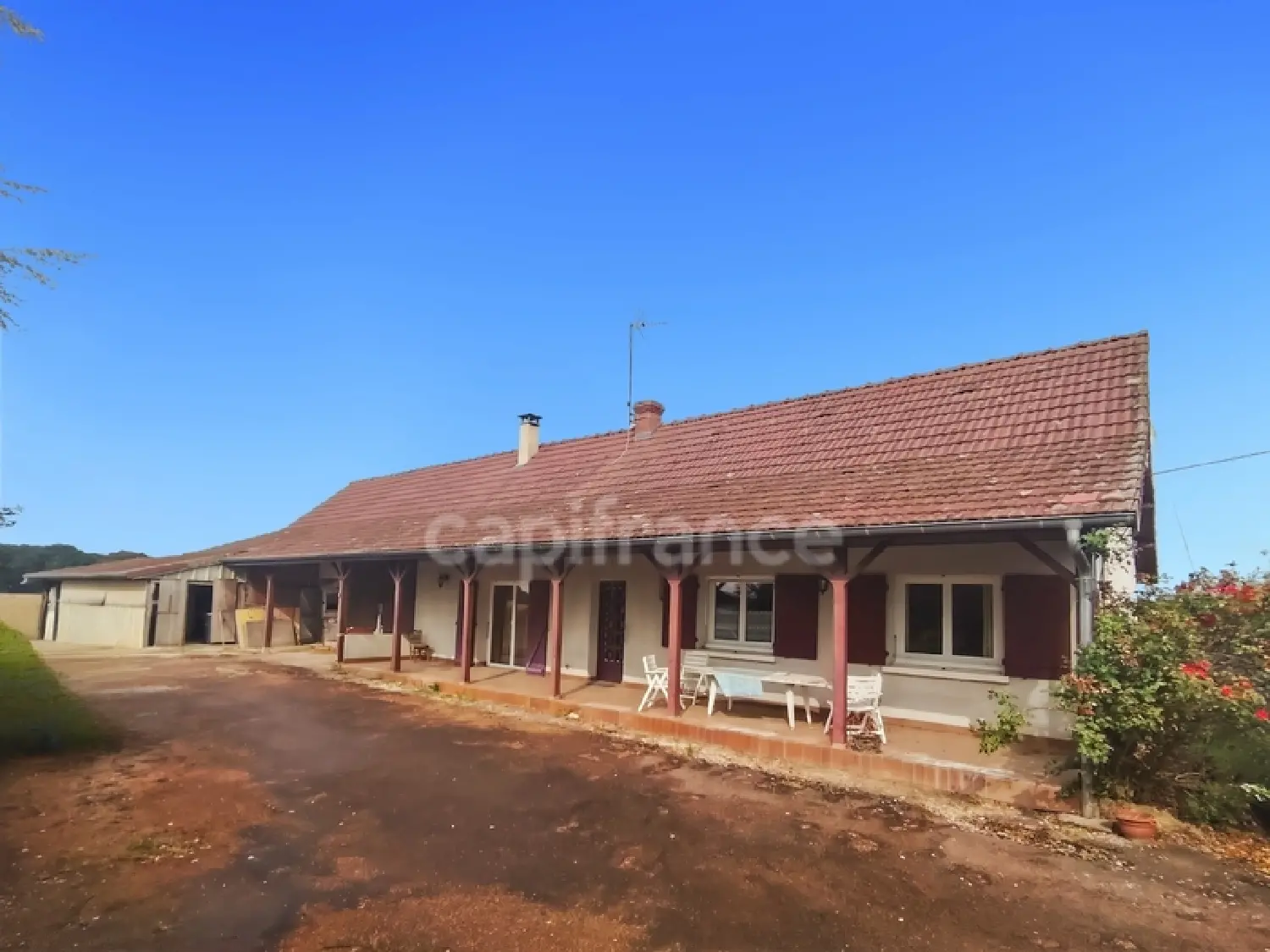  for sale house Saint-Germain-du-Plain Saône-et-Loire 1